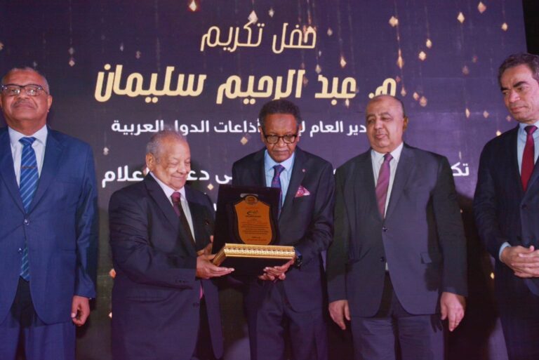 عبد الرحيم سليمان: تكريم «المنتجين العرب ومدينة الانتاج» حافزا  لبذل المزيد