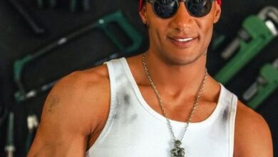 صورة محمد رمضان يصل إلى حفل رأس البر بطائرة هليكوبتر وسيارة فارهة ويشعل السوشيال ميديا