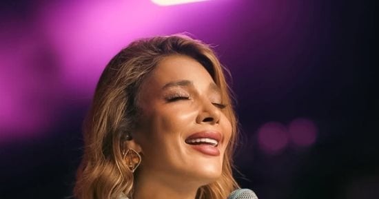 أصالة تتصدر المشهد بعد حفلها الكبير بسوريا وتسلمها عود والدها الراحل مصطفي نصري