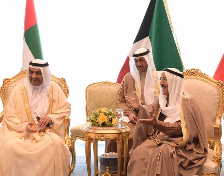 لقاءات حاكم الفجيرة بملك البحرين وأمير الكويت