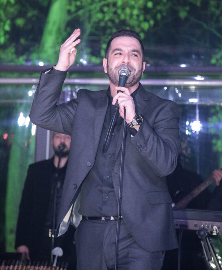 مفاجاة وحلم جديد مع ” وعد ملحم بركات ” في راس السنة