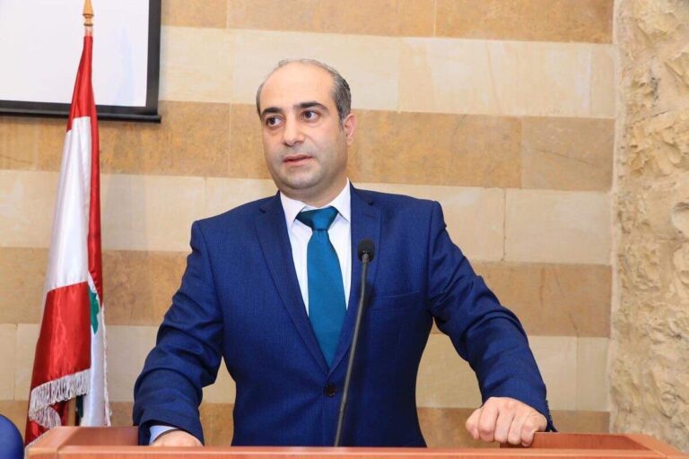 قاعة الامير شكيب ارسلان تشهد احتفالية كهف الفنون وغاندي بوذياب ونخبة من ابرز الشخصيات وتكريمات