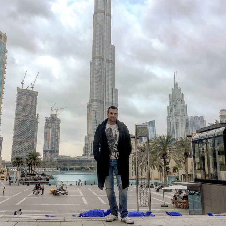 احمد معز في رحلة استجمام بدبي