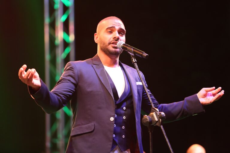 جوزيف عطية وصيف ساخن وحافل وحفلات