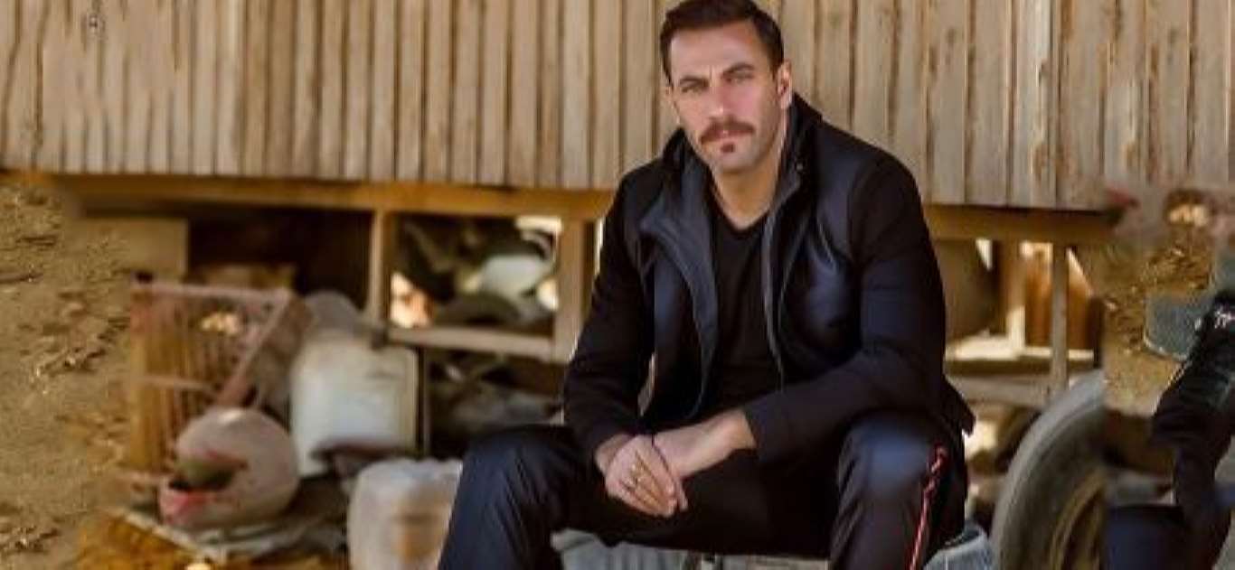 صورة نيكولا معوض يقوم بدور النبي ابراهيم في فيلم عالمي بهوليود